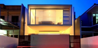 Satu House by Chrystalline Architect