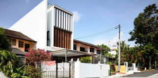 To Catch A Breeze by HYLA Architects