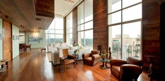 Wooden Apartment São Paulo by Carlos Motta