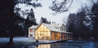 Floating Farmhouse by Givonehome