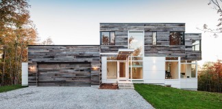 Gatineau Hills by Christopher Simmonds Architect