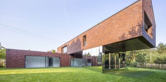 Living-Garden House in Katowice by KWK Promes