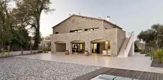 Private House Empordà by Núria Selva Villaronga