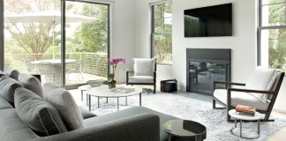 Sagaponack Cottage by Axis Mundi Design