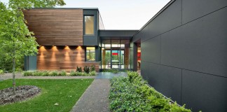 T House by Natalie Dionne Architecture