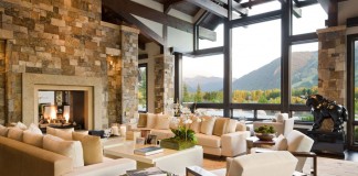 Willoughby Way by Charles Cunniffe Architects
