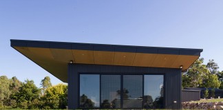 Willow Grove by Finnis Architects