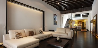 128G Cairnhill Road by RichardHO Architects