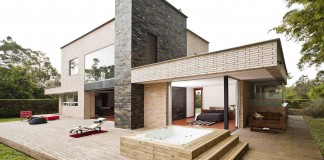 Olaya House by David Ramirez