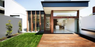 Armadale House 2 by Mitsuori Architects