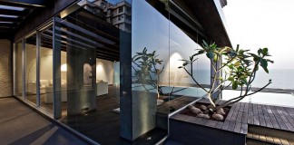Villa In The Sky by Abraham John Architects