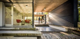 Suburban House by STC ARQUITECTOS