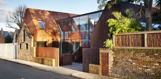 Kew Home by Piercy&Company