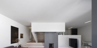 Mediterranean House in Restelo, Lisbon by Antonio Costa Lima Arquitectos