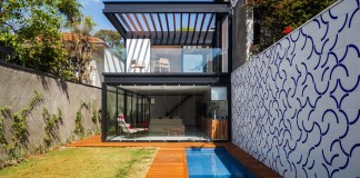 7x37 House in São Paulo by CR2 Arquitetura