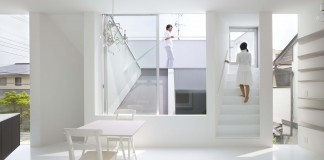 Slice of the City Residence in Hyogo by Alphaville Architects