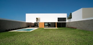 Miermana Villa by NOMENA