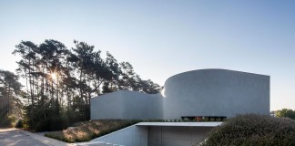 MQ Villa by Office O architects