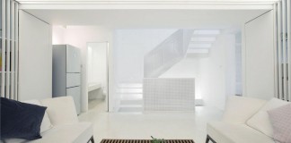 Beijing Hutong House Renovation by ARCHSTUDIO