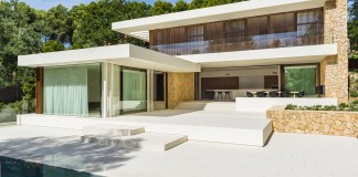 Holiday T Project Home by Juma Architects