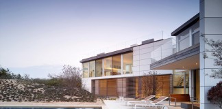 House in the Dunes by Stelle Lomont Rouhani Architects