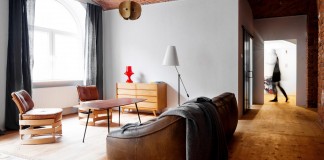 Loft in a marmalade factory by Loft Szczecin
