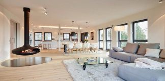 Josep Ruà Spatial Designer creates a Bright penthouse in Valencia, Spain