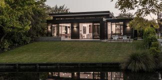 Bradnor Road Home sits on a tree lined cul-de-sac in Fendalton, Christchurch designed by Cymon Allfrey Architects Ltd
