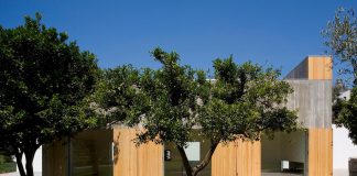 One story renovation of House in Chamusca Da Beira by João Mendes Ribeiro