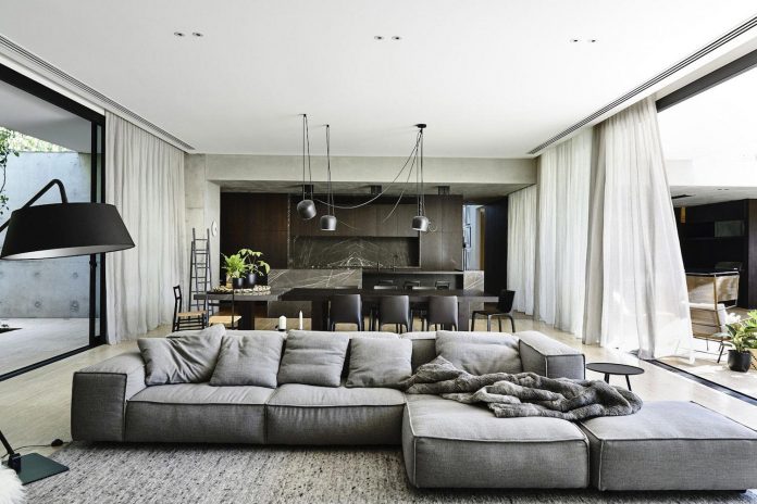 Modern Home Designed By Workroom In The Toorak Suburb Of