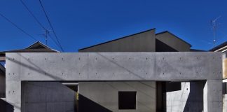 Single-family house located in Tokyo built with severe restrictions on space of land and height