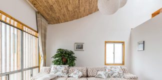 Bright and airy house of Gang xia Jie Cun designed by Atelier KAI Architects