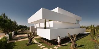 Five white terraces enables wide range views over the surrounding golf course