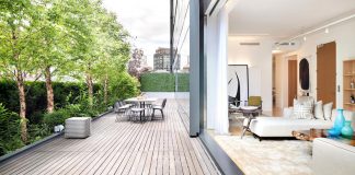 Penthouse in New York imbued with a sense of universal, open-ended tranquility and warmth