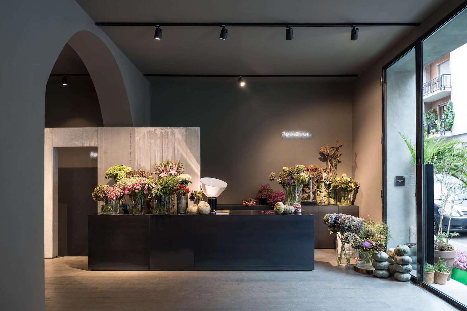 Stylish and cool POTAFIORI flower shop has good music and why not, good food - CAANdesign | Architecture and home design blog