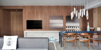 Home with a welcoming atmosphere that carries the playful spirit of its location in São Paulo, Brazil