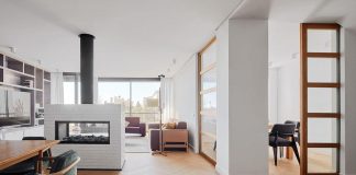 Stunning apartment designed by Conti. Cert Arquitectos in Barcelona
