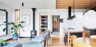 Wooden Box House: victorian heritage with a contemporary architectural extension to house a growing family by Moloney Architects