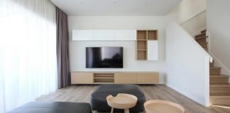 Bright with a pinch of minimalist style house in Klaipėda, Lithuania designed by Ramunas Manikas