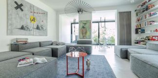 Chic urban two-storey single family house situated in Warsaw by Przemek Lisiecki