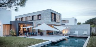 Two simple and minimal familial houses with great care for details