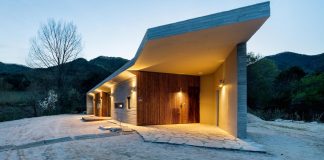 Apple Farm House - a place in which the sky and mountains are said to meet