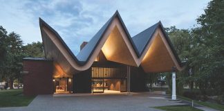St Andrew's College Centennial Chapel by Architectus