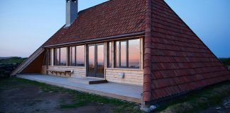 Complete renovation of a fifty-year-old cottage on the southwest coast of Norway