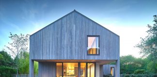 Maintenance-free house with longevity inside and outside by MB Architecture