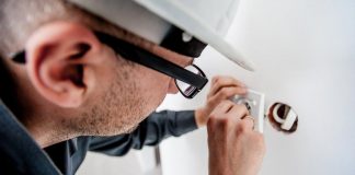 Accidents happen, and sometimes things can go wrong with the electricity in your home or business. Electricity is something that is often taken for granted, and for good reason. You can never truly predict when something is going to happen to the electricity in your home and business. However, when you are faced with an electrical emergency, it’s very important to be prepared. Faulty appliances, poor wiring, and a whole plethora of other issues can present themselves at any moment. An electricity fault is not something to take lightly. In most cases, you will find that electricity problems are much too dangerous to deal with on your own. Always remember to be safe and smart and think about yourself and those around you before attempting to deal with electrical issues. There are some things that are simply better left to the experts. If you are ever in doubt, always be sure to contact a trusted electrician, but here are some things that you can do in case of an electrical emergency. Know the Causes of Electric Shocks One of the main causes of electric shocks are faulty appliances. If you have an appliance that appears to be on the fritz, then it’s better to not use it. The same goes for damaged cords, and faulty home wiring. During an electrical emergency, appliances, cords, etc. can cause fires which can be devastating for you and your loved ones. These common causes of electric shocks should always be looked out for, but especially so if any of these have been issues in the past. Water is also, obviously, a large cause of electric shocks. Everyone knows that electricity and water do not mix. If your home is flooding for any reason, or you have an electricity source that has gotten near water, do not touch under any circumstances, and contact an electrician. A submerged or wet source of electricity shouldn’t be handled by you or anyone other than an expert. This is an extremely dangerous situation, and this type of electric shock can be damaging if not deadly. Knowing what causes electric shocks will help you to avoid them in the case of an electrical emergency. Always Be Prepared There are a large number of types of electrical emergencies: from fires to shocks, to dangerous fallen power lines. You should always have a base knowledge of and preparation for what to do in these different types of situations. For starters, make sure that you have fire extinguishers handy throughout your house or building, and make sure that everyone in the house or building knows where they are. In the case of electrical fires, be sure to only use electrical fire extinguishers and never use water to try to douse the flames. When you are facing a downed power line, don’t go near or touch the line, and instead get in contact with emergency services. In the case of electrical shock, always refrain from touching the person who has sustained the shock, as you could also get shocked. Always remember that it is better to be safe than to be sorry, and most often getting help from a licensed electrician or emergency personnel is better than putting yourself or others at risk. These are just a few of the things to remember in order to be prepared for an electrical emergency. Conclusion An electrical emergency can happen to anyone, and it’s important to be as prepared as possible. Whether due to faulty wiring, broken appliances, or a natural disaster, electrical emergencies are not to be taken lightly. If you are ever faced with such a situation, be sure to stay safe. Being prepared is the best thing that you can do for yourself and those around you. Always contact a trusted electrician if you are in doubt of what to do.