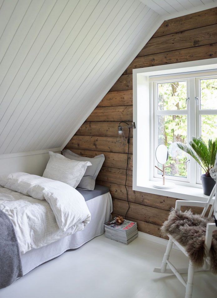 https://www.caandesign.com/wp-content/uploads/2019/08/attic-bedroom-2-696x955.jpg