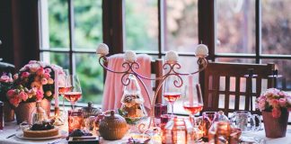 How to fit everyone around the Christmas table