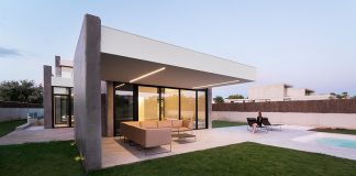 Tangent House Architecture