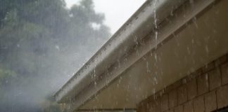 7 Tips on How to Install Rain Gutters